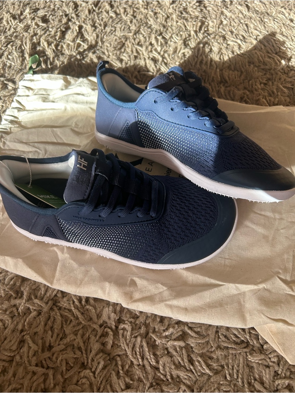 NWT Hike Footwear size 6-Navy Knit Womens Sneaker - Casual Athletic Shoe